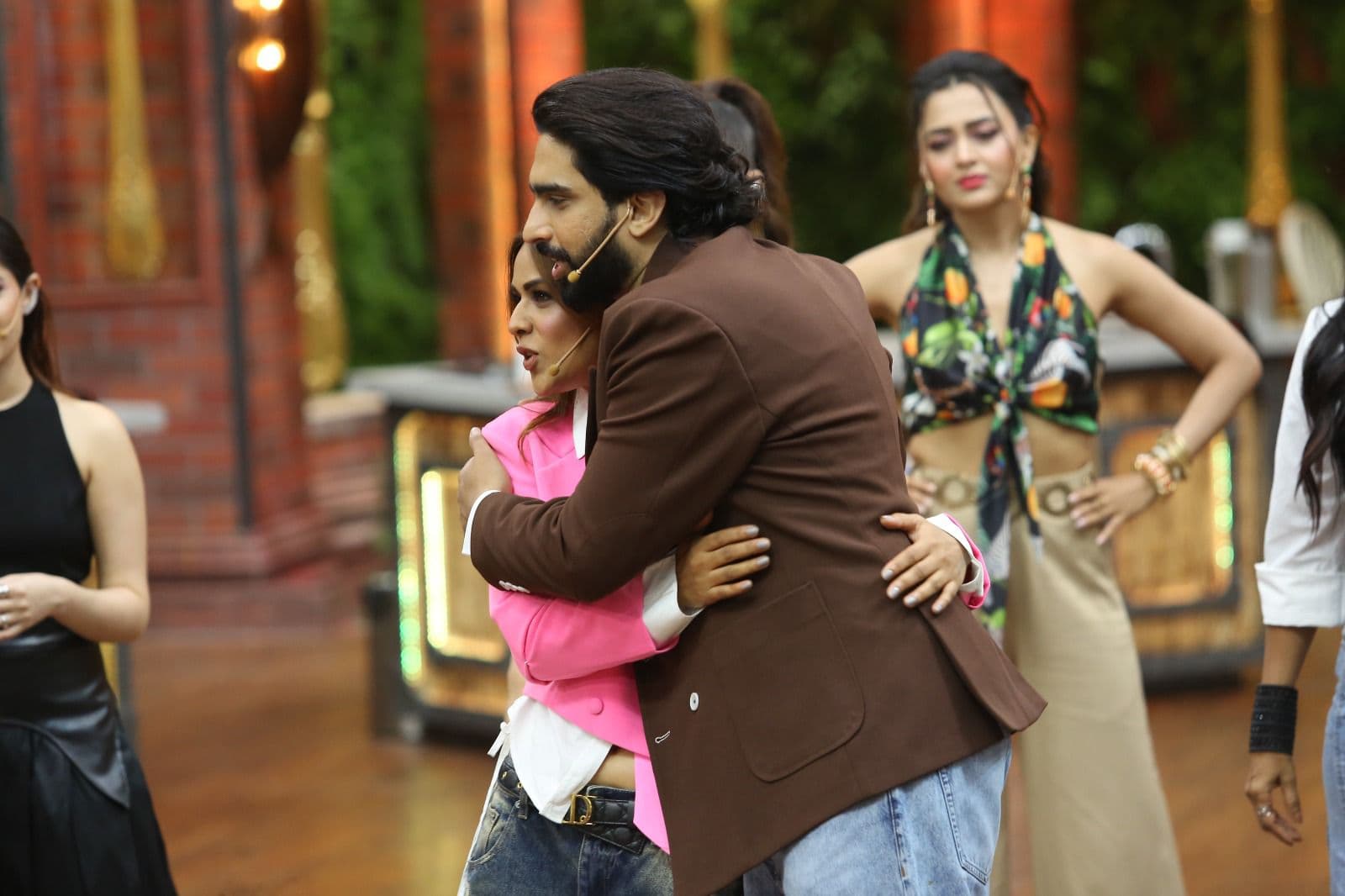 Amaal Mallik’s Entry Brings a Delightful Partner Swap Special on COLORS’ Laughter Chefs Unlimited Entertainment image 1