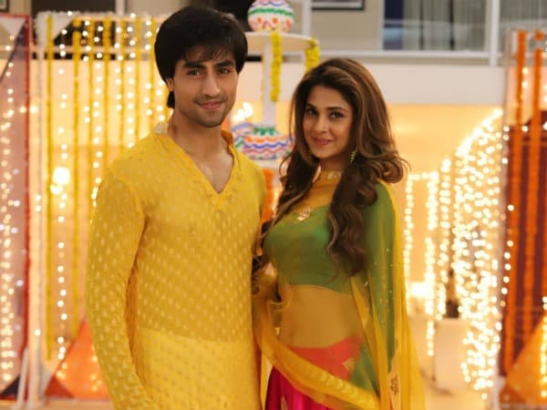 Star Plus Gears Up To Bring The Entire Star Parivaar Together For A Star-Studded Fashion Night? image 2