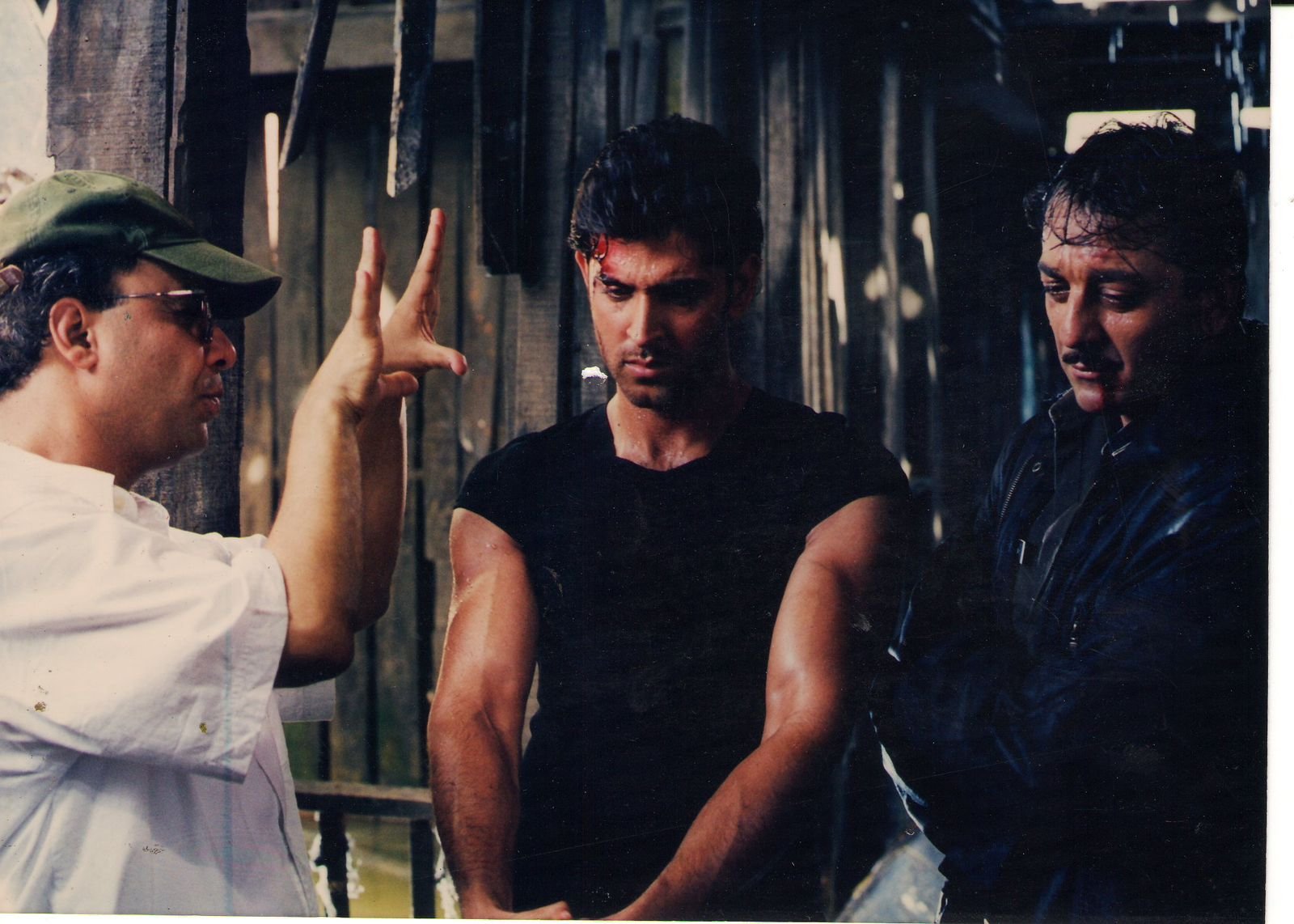 Mission Kashmir Turns 25 – Why It Remains One of Bollywood’s Most Powerful Films - Photo 1