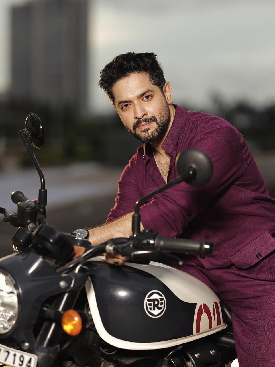 Birthday On The Move: Vikram Chatterjee Rings In A Working Birthday Amid Taarkata Frenzy - Photo 1